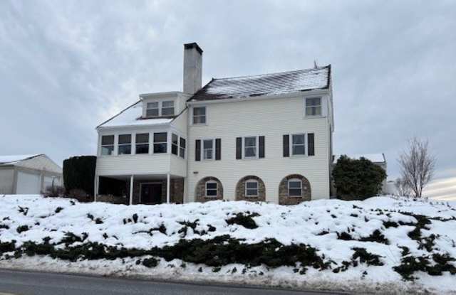 Photo of 574 Cinder Rd