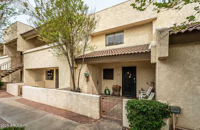 11026 N 28TH Drive unit: 12