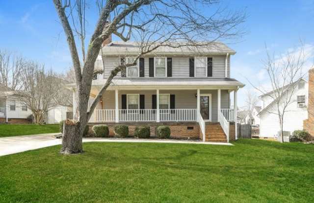 Photo of 602 Creek Drive