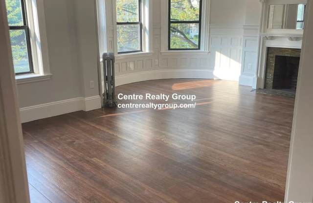 Photo of 1849 Beacon St #2B Brookline MA 02445