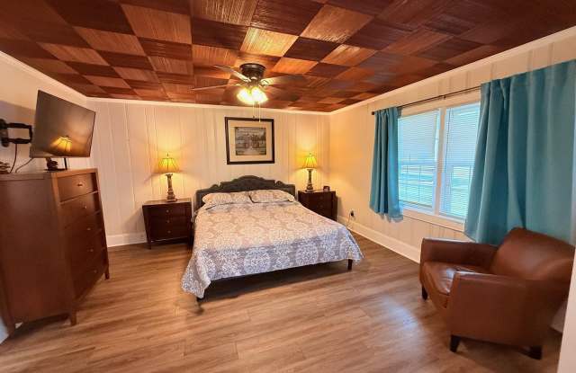 Photo of 1914 Trent Boulevard unit: 9