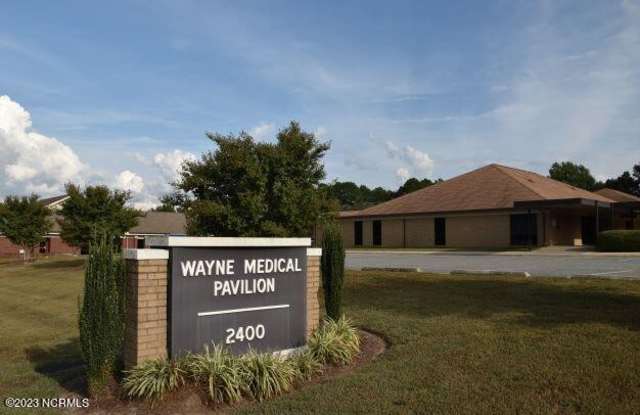 2400 Wayne Memorial Drive - 2400 Wayne Memorial Drive, Goldsboro, NC 27534