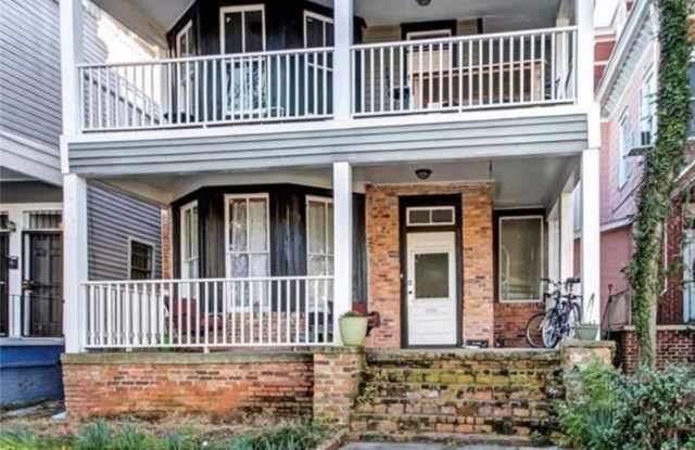 403 E Duffy Street unit: A