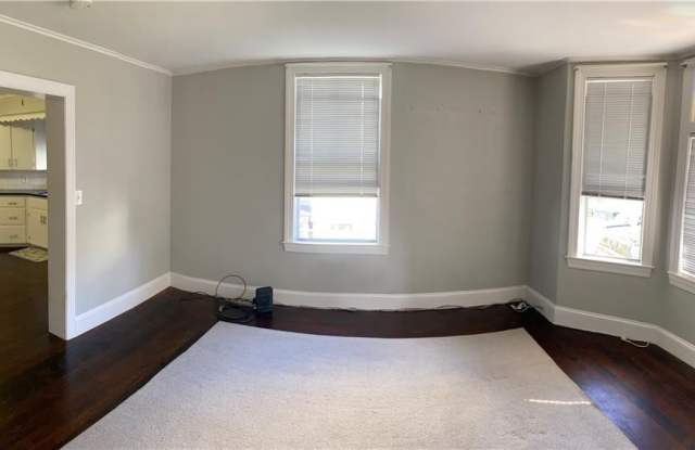 25 Newport Avenue