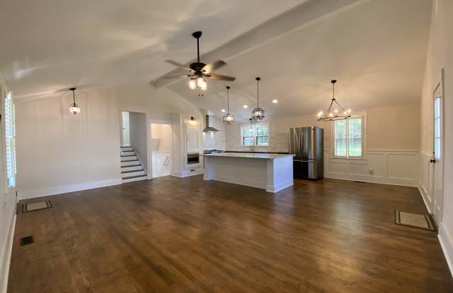 312 Northfield Drive