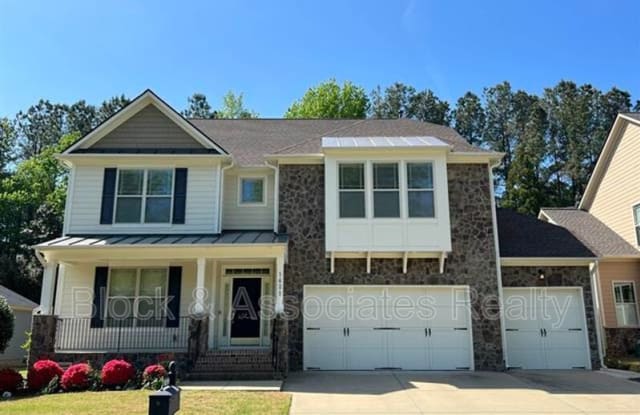 1421 Lily Creek Drive