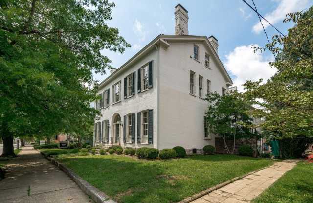 247 N Broadway Street unit: 2