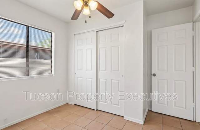 Photo of 1107 West Sonora Street - 1