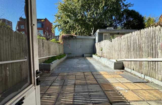 Photo of 101 Pioneer Street