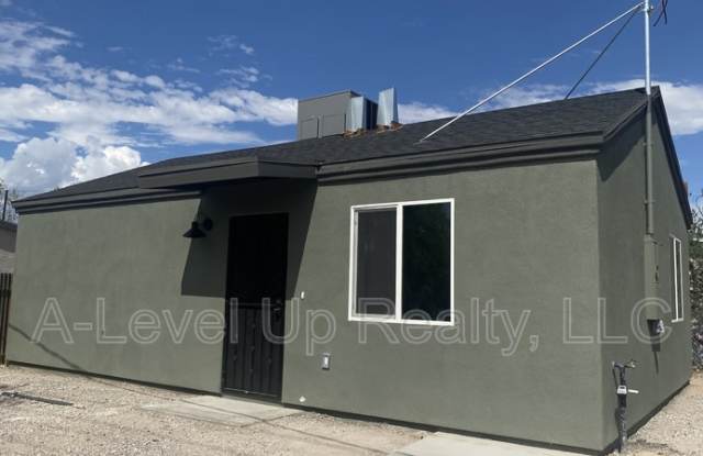 Photo of 2341 South 3rd Avenue