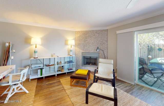 525 Seaport Boulevard