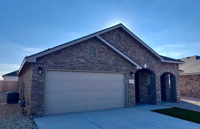 FIRST MONTH'S RENT $1,999!!!! - 2152 Kirksey Avenue, Lubbock, TX 79407