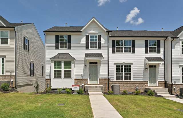 7637 Griffins Gate Drive SW