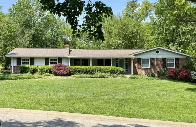 13 S Tealbrook Dr - 13 South Tealbrook Drive, Ladue, MO 63141