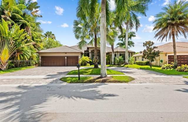 2498 Eagle Run Dr