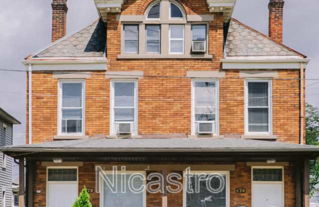 172 E 11th Avenue