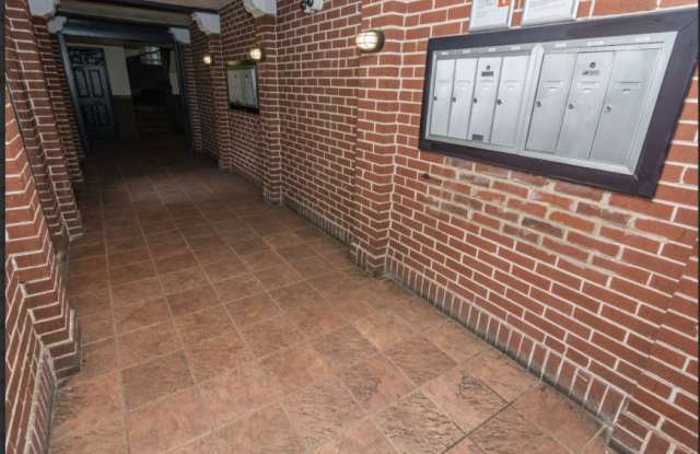 8237 South Ingleside Ave.