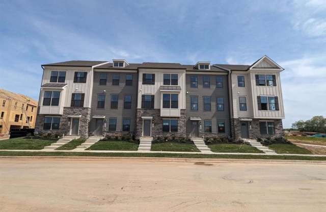 360 TILLER ST
