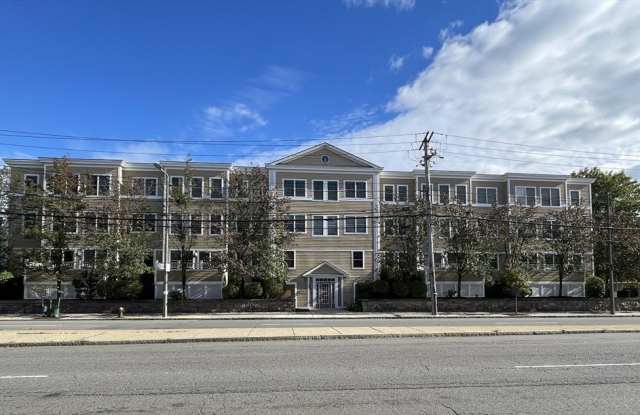 Photo of 5170 Washington St