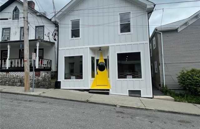 8 Schneider Avenue