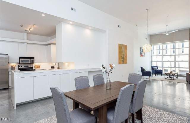 Photo of 319 Fayetteville Street unit: 312