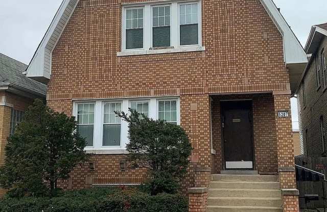 Photo of 5207 W School Street