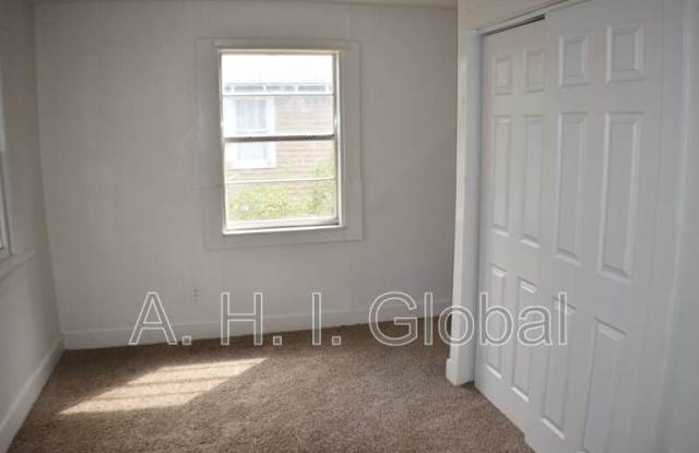 3904 South Tyler Street