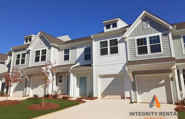3br 2.5 with 1 car garage Townhome community within Walking Distance to Downtown Albemarle