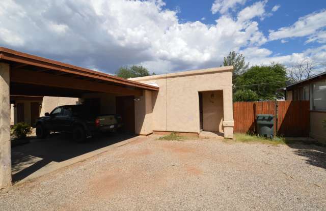 1614 N Columbus Boulevard