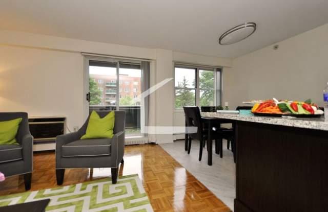 Amazing 3 Bed 1.5 Bath available 11/1