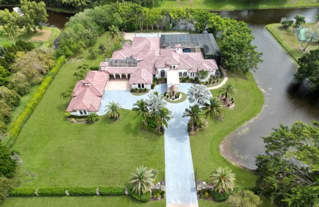 Photo of 10058 El Caballo Court