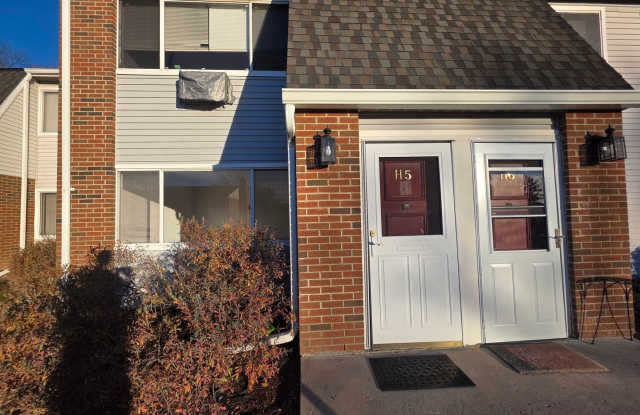 Photo of Bright 1 Bedroom Home - Poughkeepsie, NY