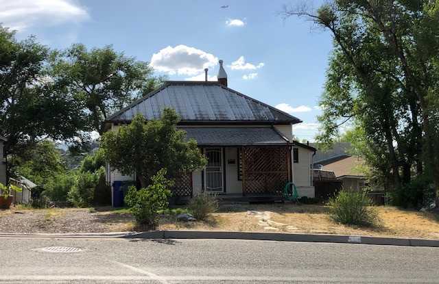 Early 1900's Charm In This Two Bedroom in Prescott
