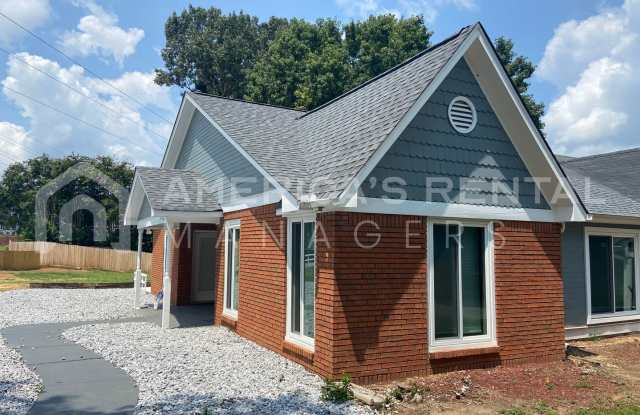 Photo of Home for rent in Pelham!!!