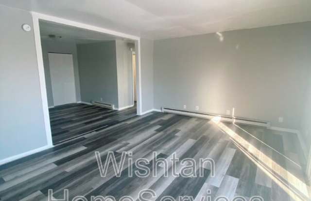 220 N Charleston Blvd