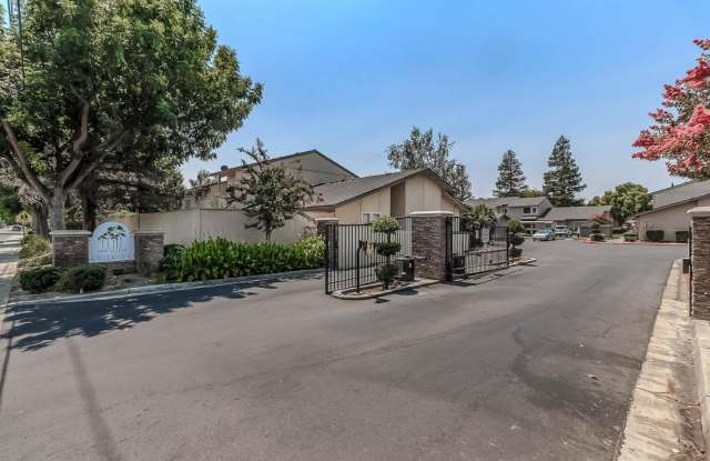 Two story condo in East Modesto!