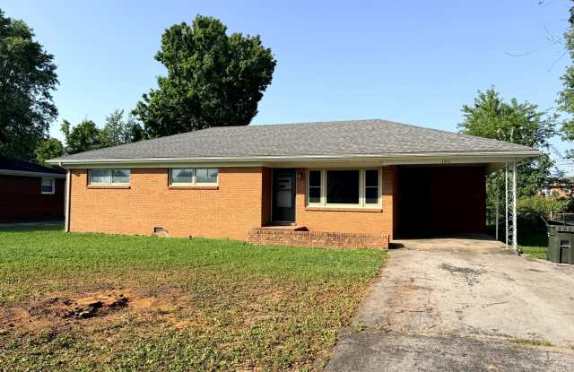 1711 Clarence Drive