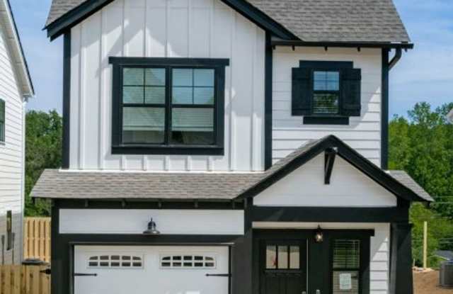 Spacious House with Elevated Amenities!