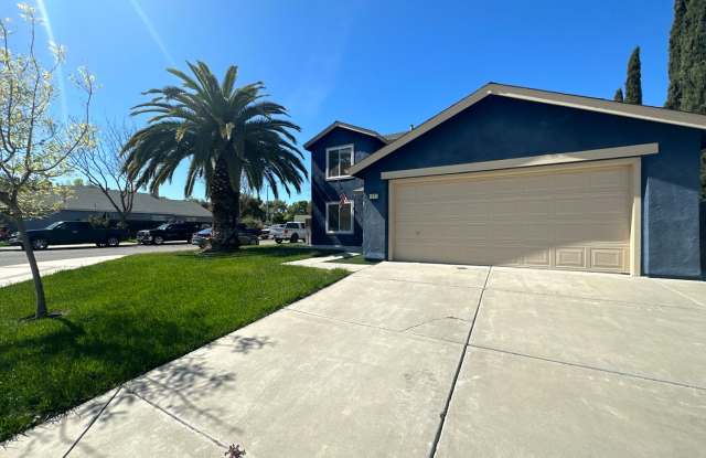 1227 Kingfisher Drive