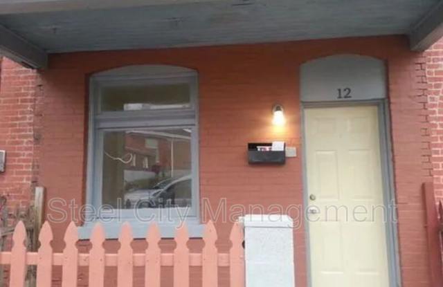 12 Cuyler Avenue
