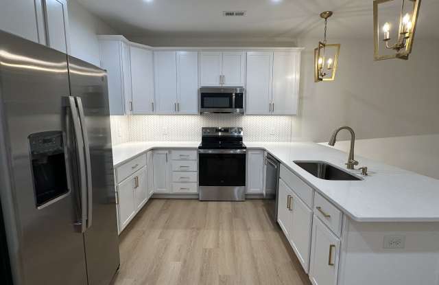 556 Leesville Road - 905