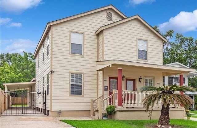 1664 SAINT DENIS Street