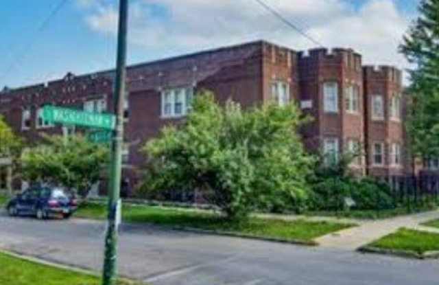 Photo of 5958 S Rockwell Street