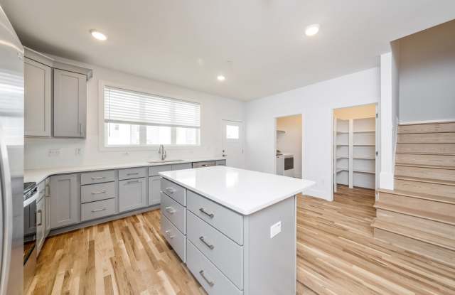 3819 Sperry Land Court - 1