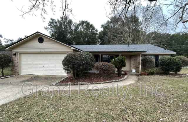 3965 Deerwood Circle
