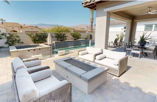 75210 Palisades Place