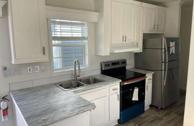 7250 E. State Road 44