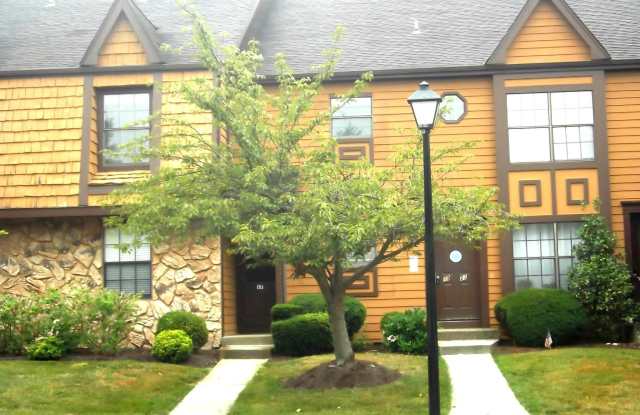 Photo of 19 BARCLAY Court