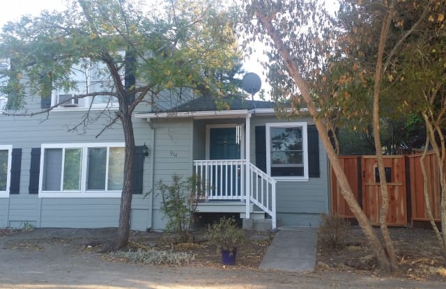 914 Oak St - 914 Oak Street, Lafayette, CA 94549