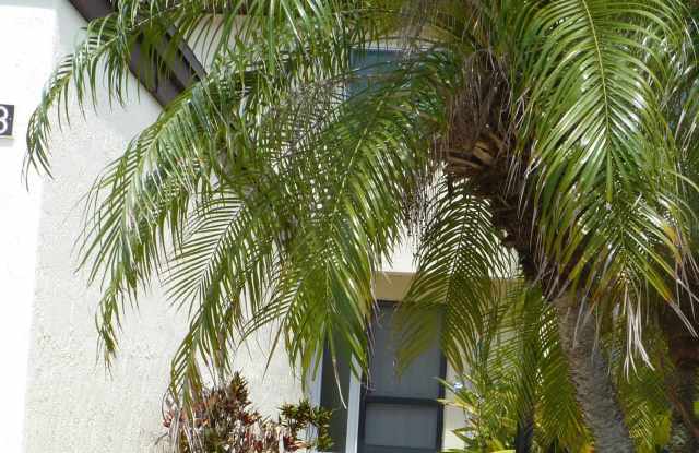 Photo of 8718 Bay Court